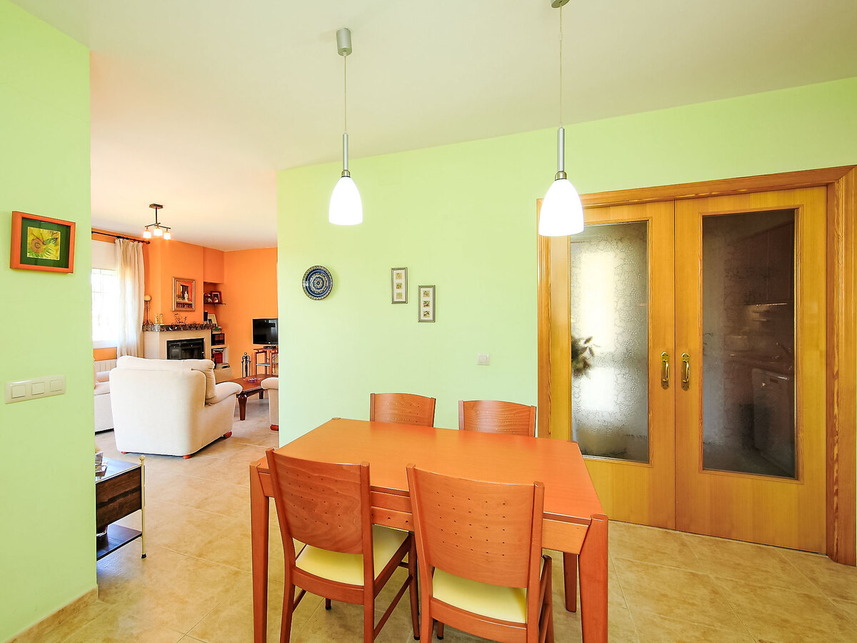 Marina, maison 3 chambres avec piscine à Vidreres - Photo 9