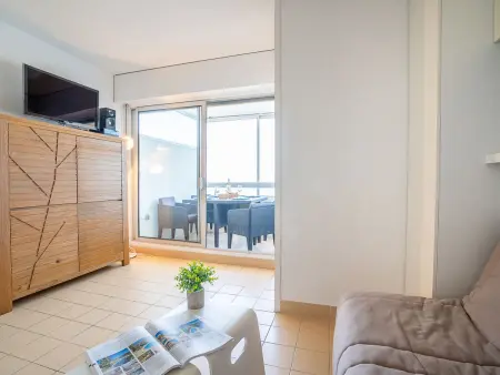 Les Trois Mâts - Apt 2 pièces vue mer à 50 m de la plage : photo 3