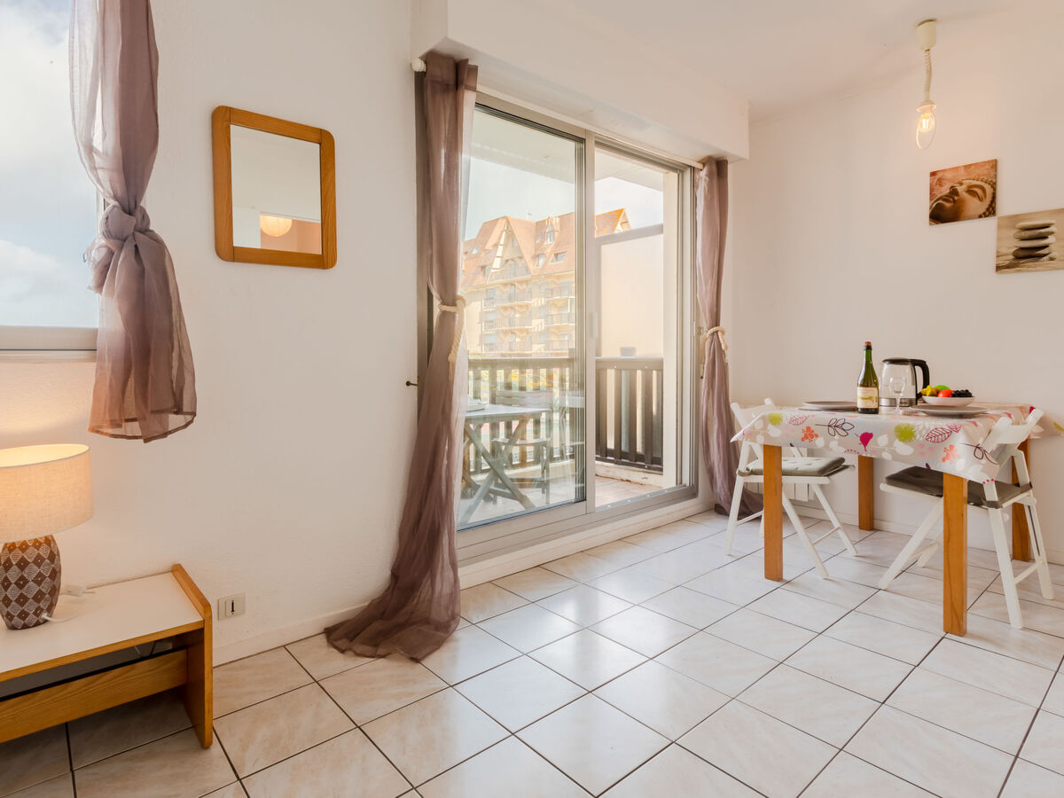 Studio Les Normandières, vue mer à Cabourg - Photo 8