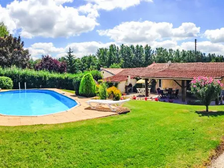 Location gite à Barbezieux, La Grangette