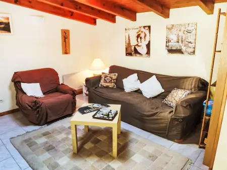 La Grangette, ferme avec piscine privée près de Barbezieux : photo 3