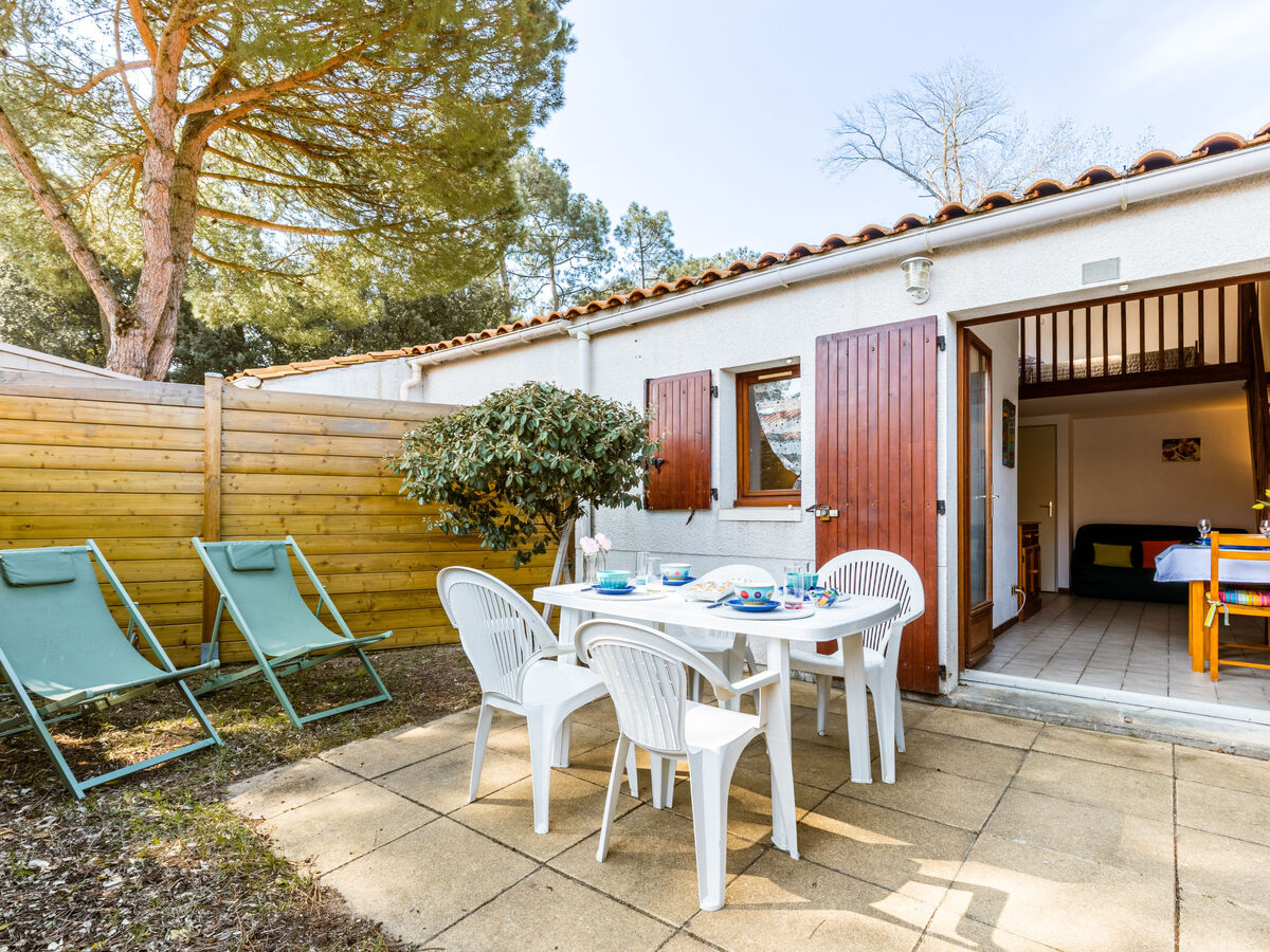 Maison 2 pièces Les Mathes, 1,3 km de la plage - Photo 2