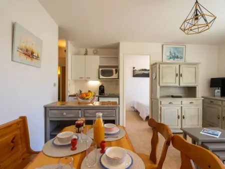 Appartement Le Yachting à Royan, vue latérale sur la mer : photo 7