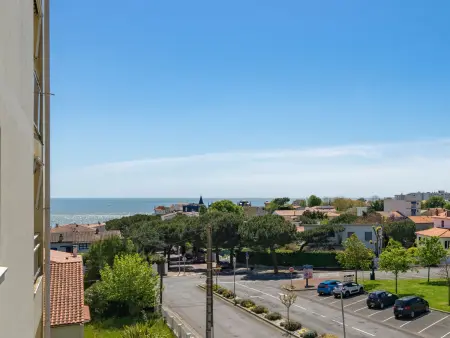 Appartement Le Yachting à Royan, vue latérale sur la mer : photo 21