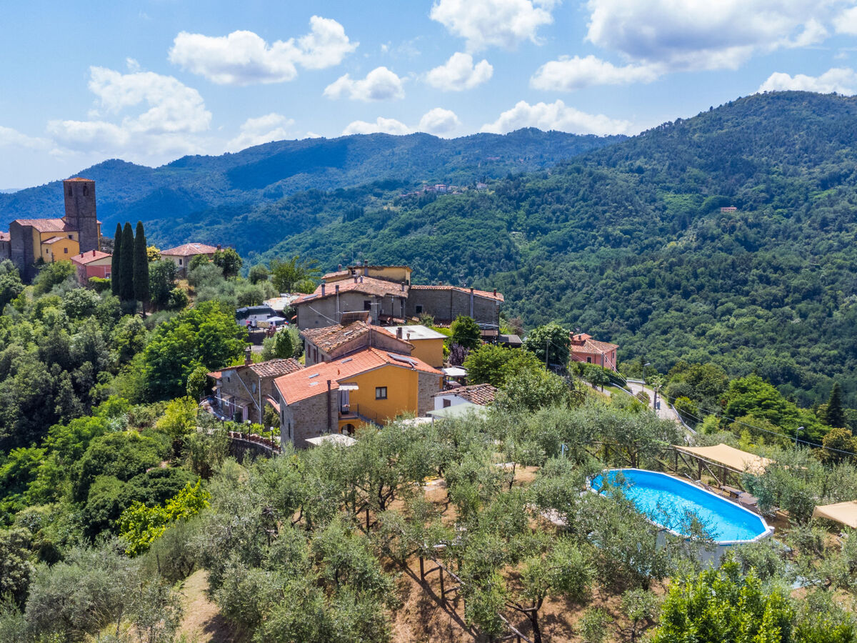 Appartement Poggetto 1 à Pescia, terrasse et piscine - Photo 1