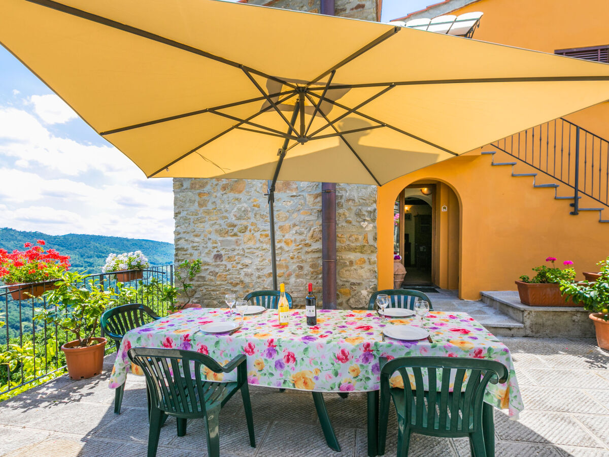 Appartement Poggetto 1 à Pescia, terrasse et piscine - Photo 8
