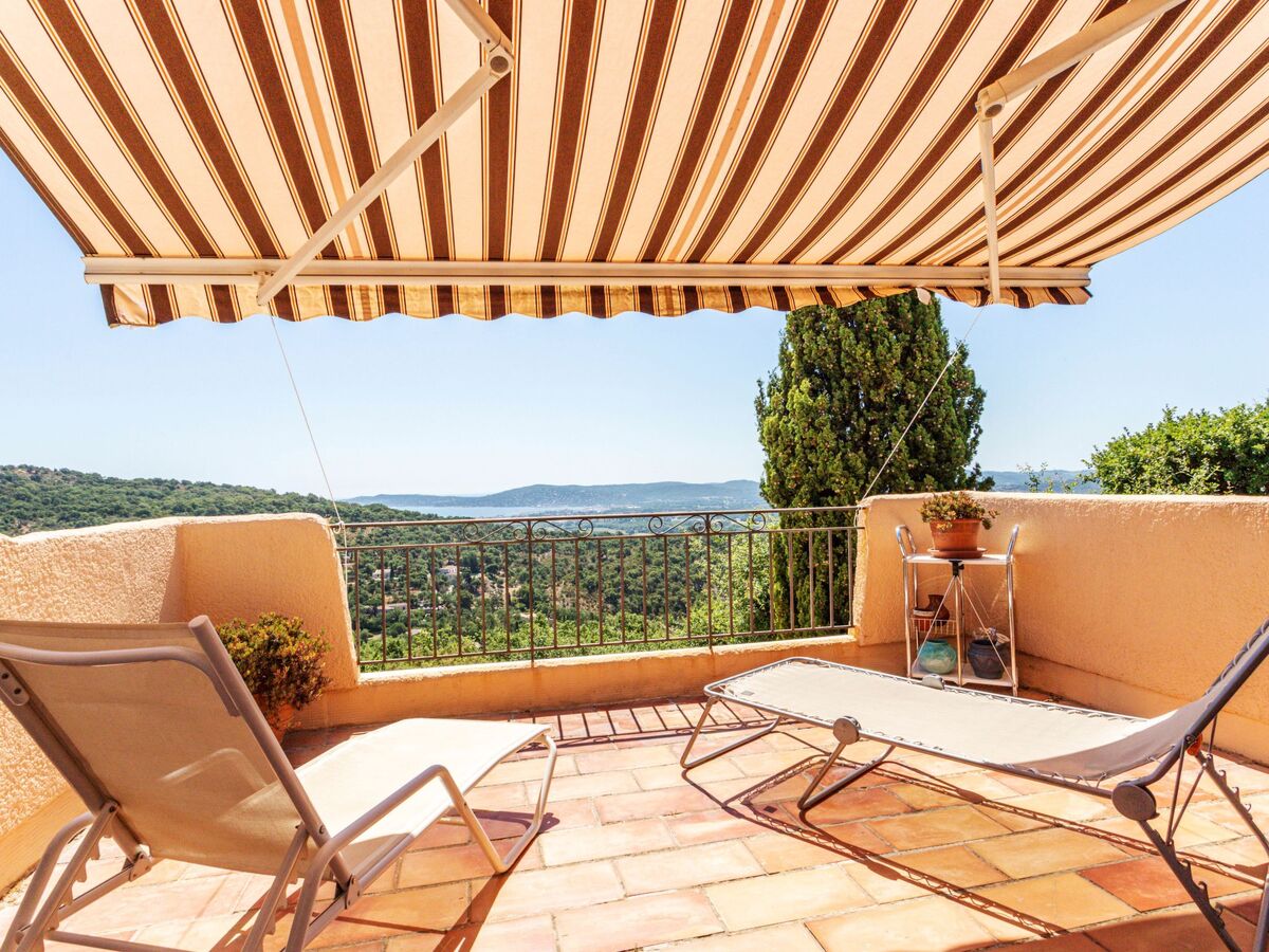 Appartement Village de Silhouette, vue mer à Grimaud - Photo 1