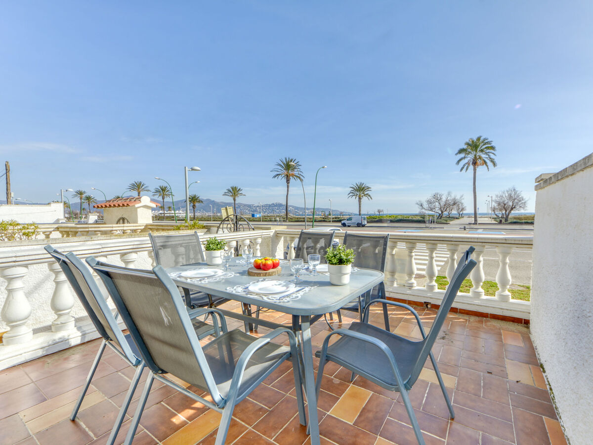 Maison Salins I : 3 chambres face à la mer à Empuriabrava - Photo 1