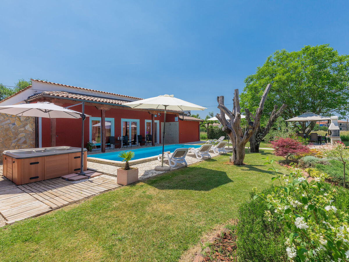 Villa Renzo, 5 chambres avec piscine privée en Istrie - Photo 8