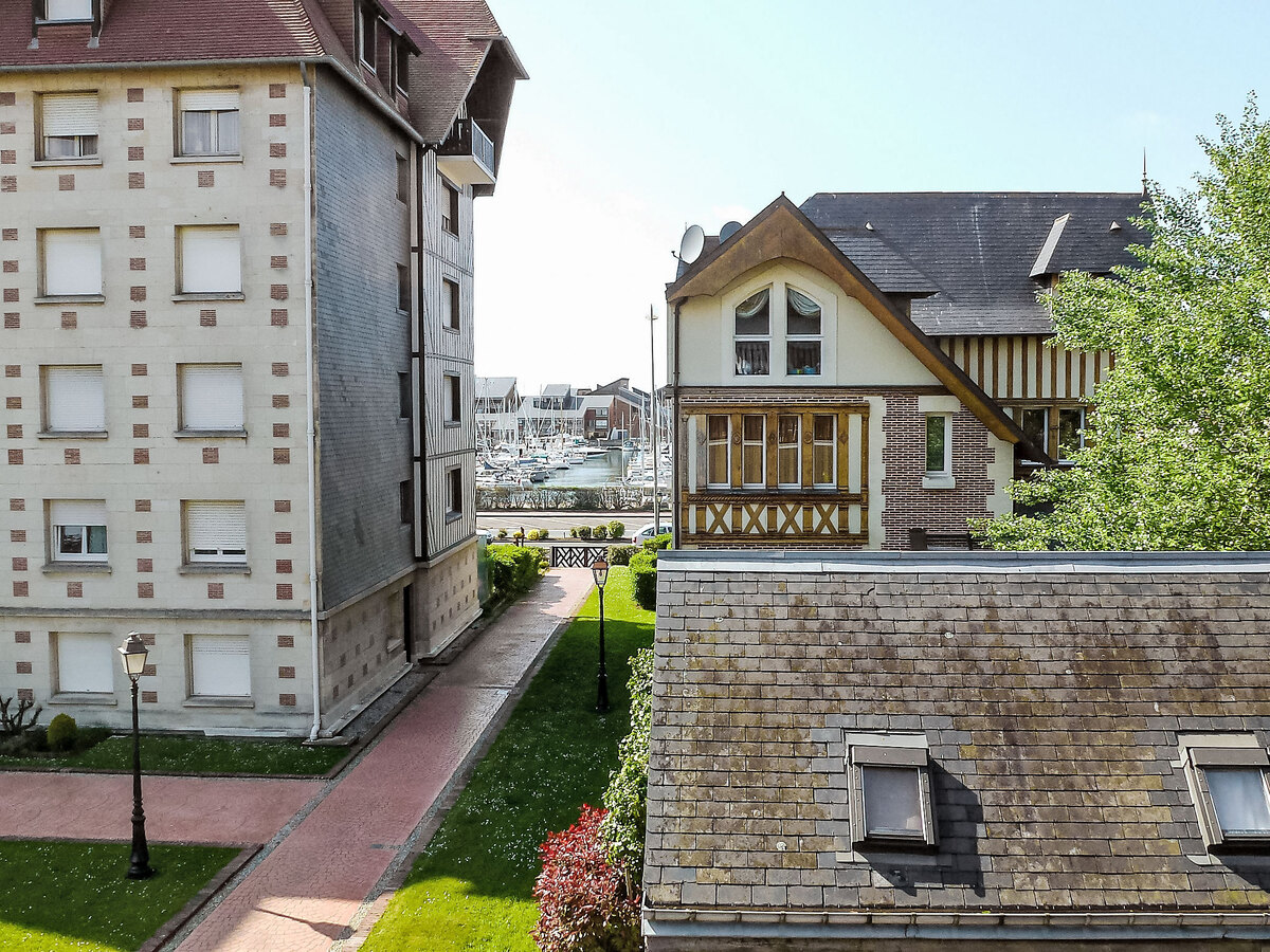 Appartement Castel Guermante – vue port, balcon, 400 m mer - Photo 2