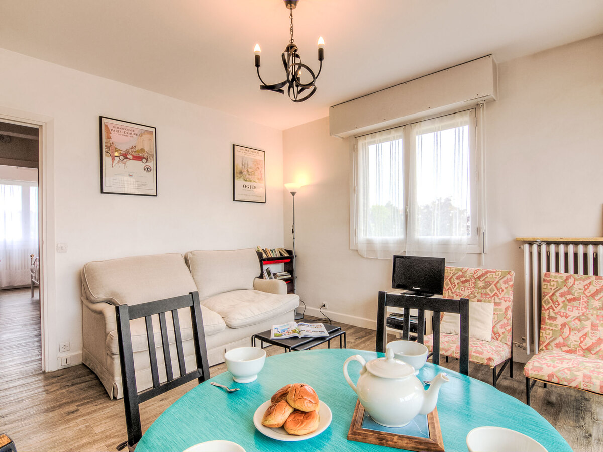 Appartement Castel Guermante – vue port, balcon, 400 m mer - Photo 4