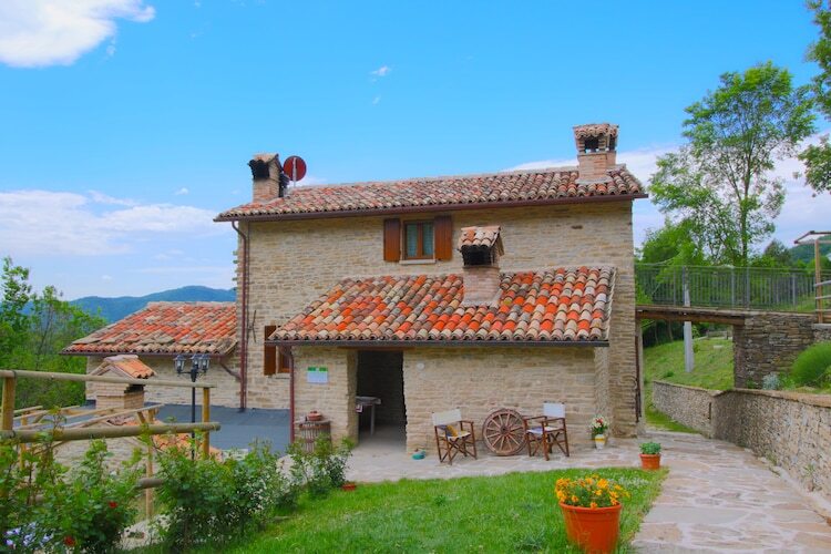 Sole, ferme du XIVe siècle avec piscine - Photo 1