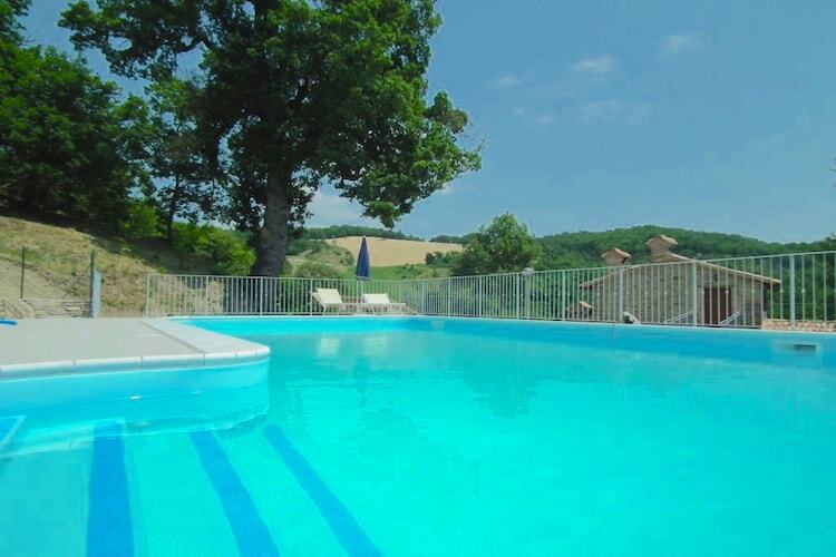Sole, ferme du XIVe siècle avec piscine - Photo 6