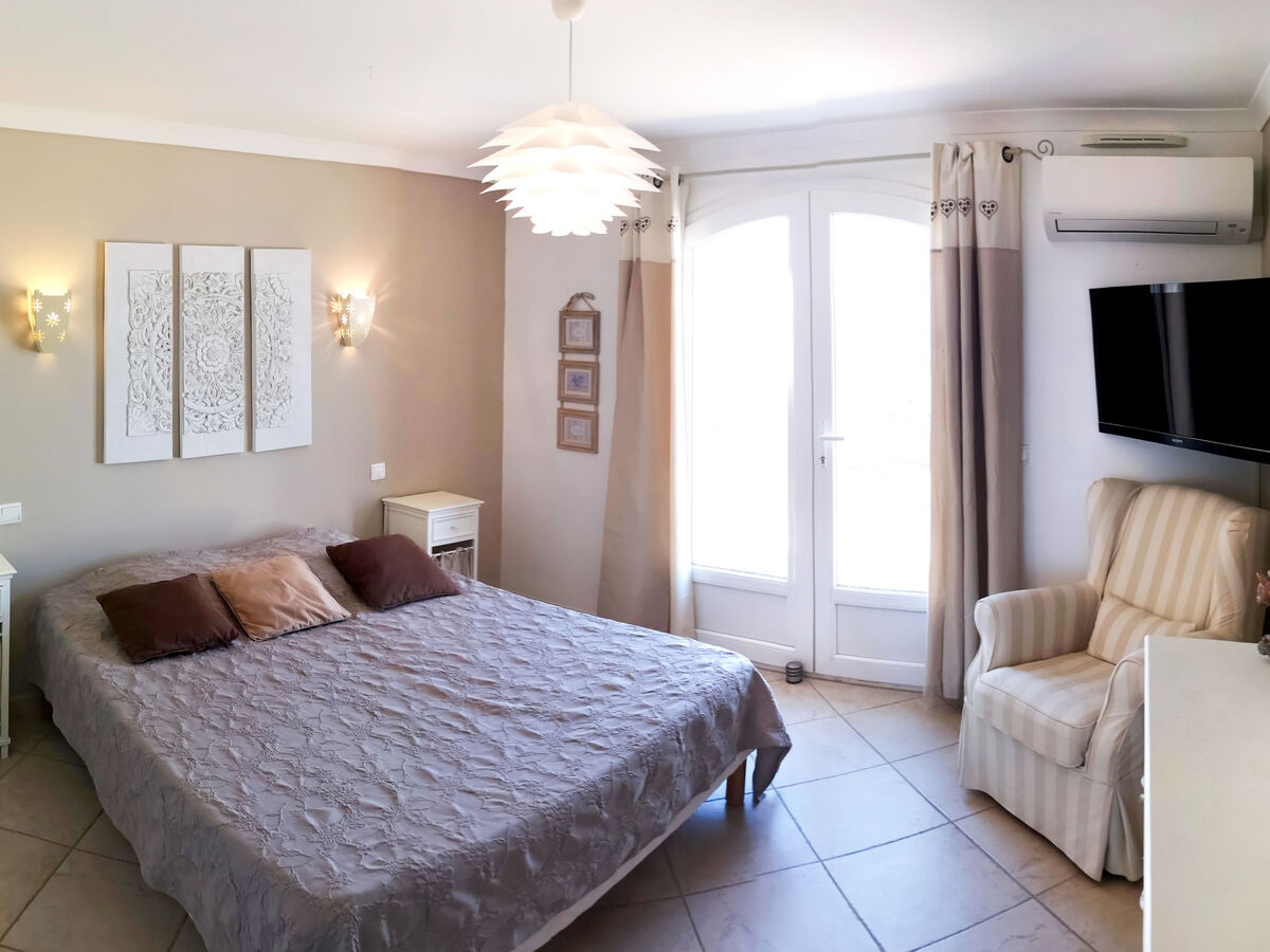 Maison Bellevue avec piscine et vue mer aux Issambres - Photo 11