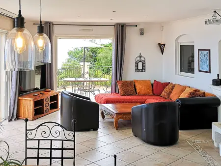Maison Bellevue avec piscine et vue mer aux Issambres : photo 3