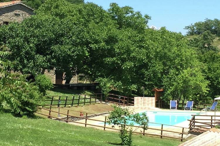 Scalocchio, ferme avec piscine à Apecchio - Photo 9