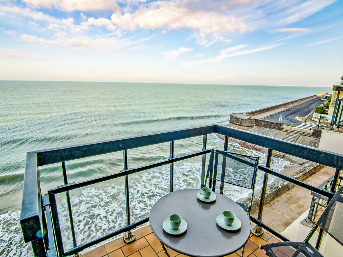 Appartement Les Flots – vue mer, accès direct plage - Photo 16