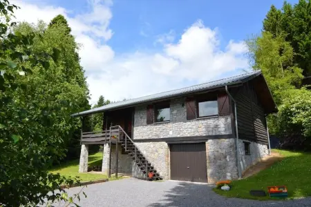 Chantemerle, maison 6 pers. en forêt ardennaise