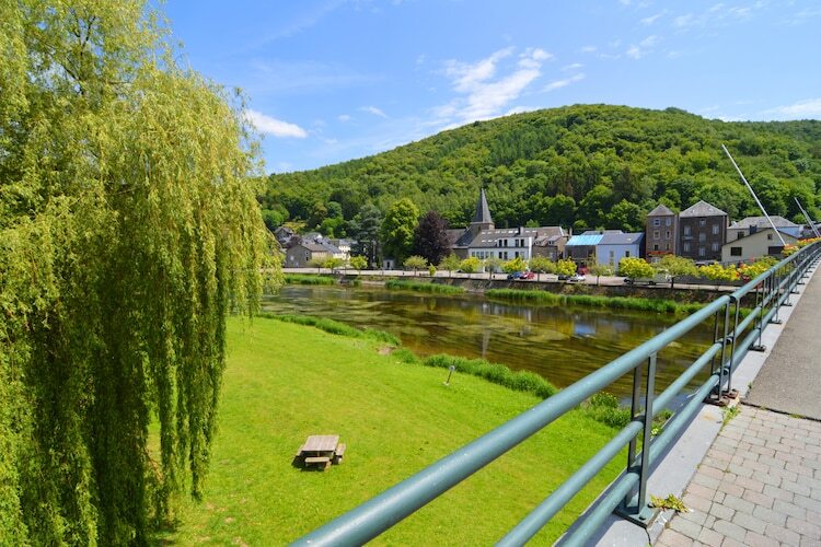 Maison Vencimont vue vallée, jardin et parc à cerfs - Photo 29