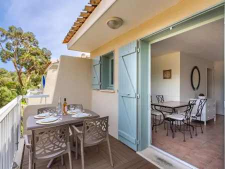Cap Nègre : Domaine de la Pinède, Location Appartement 4 personnes à Le Lavandou - Photo 2
