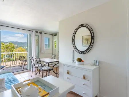 Cap Nègre : Domaine de la Pinède, Location Appartement 4 personnes à Le Lavandou - Photo 3