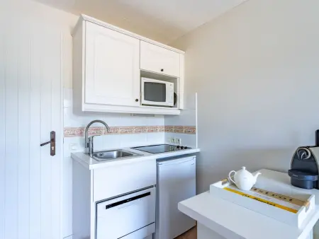 Cap Nègre : Domaine de la Pinède, Location Appartement 4 personnes à Le Lavandou - Photo 11