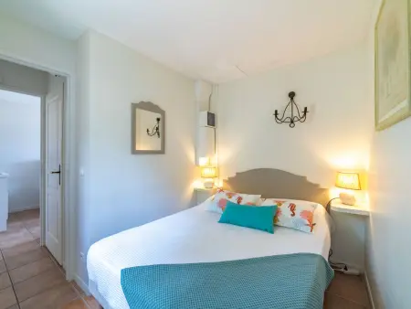 Cap Nègre : Domaine de la Pinède, Location Appartement 4 personnes à Le Lavandou - Photo 12