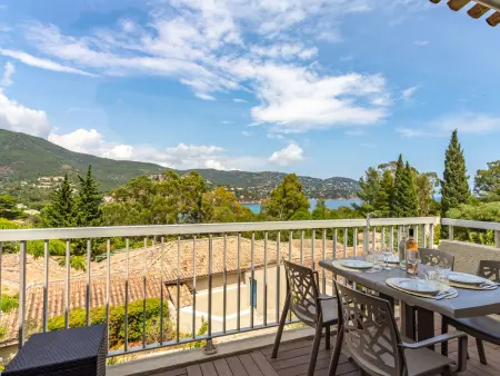 Cap Nègre : Domaine de la Pinède, Location Appartement 4 personnes à Le Lavandou - Photo 16