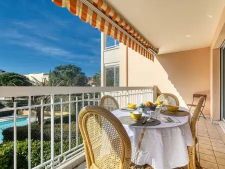 Apt 2 pièces 40 m² balcon sud vue piscine : photo 11