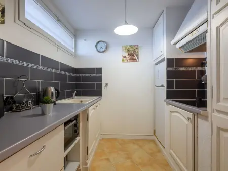 Appartement 2 pièces à 100 m de la mer, Fréjus : photo 5