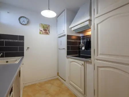 Appartement 2 pièces à 100 m de la mer, Fréjus : photo 8