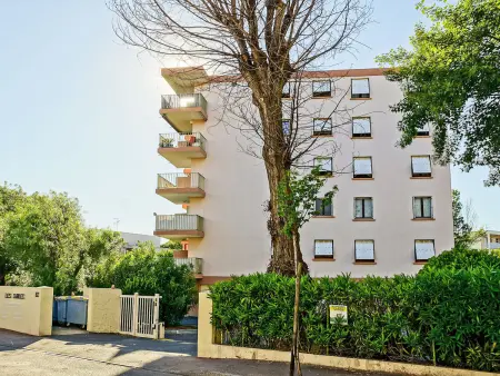 Appartement 2 pièces à 100 m de la mer, Fréjus : photo 15