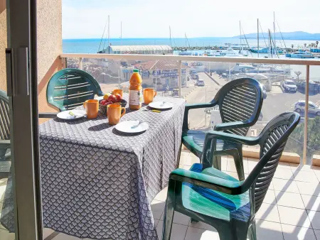 Le Capitole – Apt 2p vue mer, terrasse, à 20m plage : photo 3