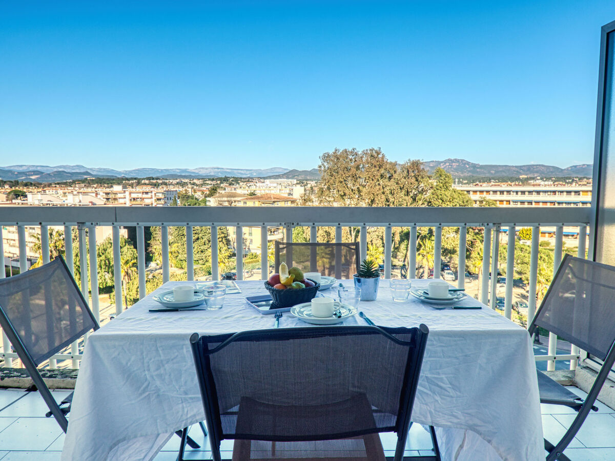 Port d'Attache – Appartement Fréjus, 400m de la mer - Photo 1
