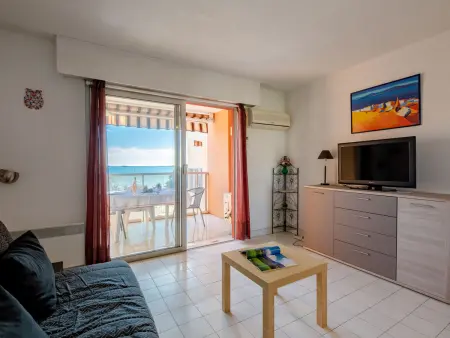 Le Capitole – Appartement 2 pièces vue mer à Fréjus : photo 3