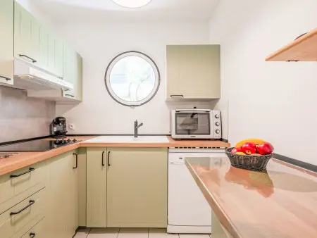 Le Cesarée – Appartement 2p à 200m de la mer : photo 7