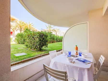 Le Cesarée – Appartement 2p à 200m de la mer : photo 19
