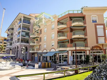 Apt 2 pièces à 30m de la mer, Fréjus : photo 17