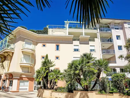 Apt 2 pièces à 30m de la mer, Fréjus : photo 20