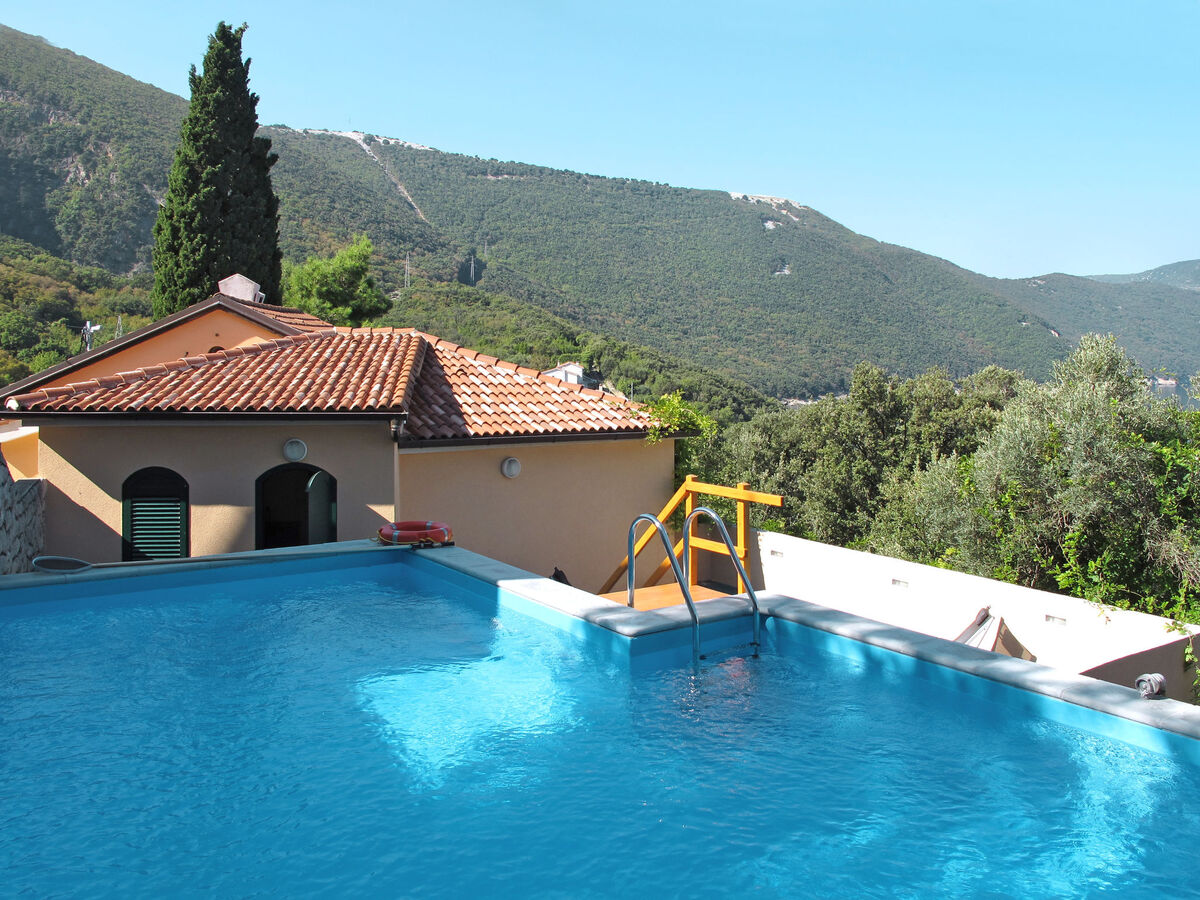 Mick, maison 6 personnes avec piscine privée à Cres - Photo 5
