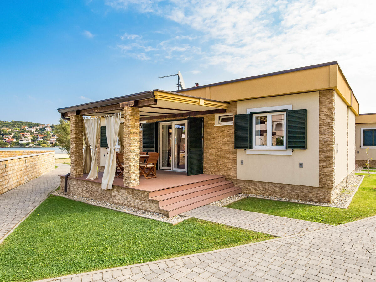 Superior, maison 50 m² face à la mer à Kampor - Photo 21