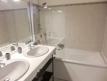 Apt 3 pièces Cap Hermes, 50 m de la plage à Fréjus : photo 12