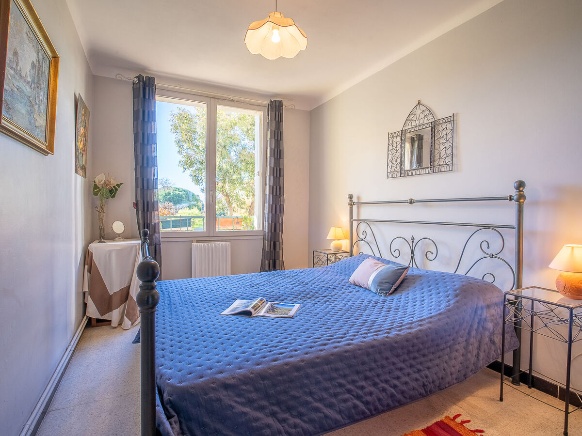 Appartement 2 chambres à 750 m de la plage, Fréjus - Photo 4
