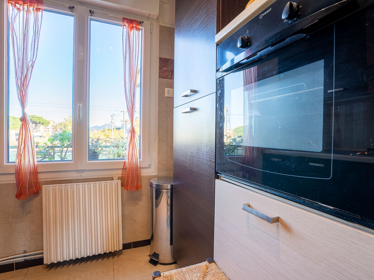 Appartement 2 chambres à 750 m de la plage, Fréjus - Photo 12