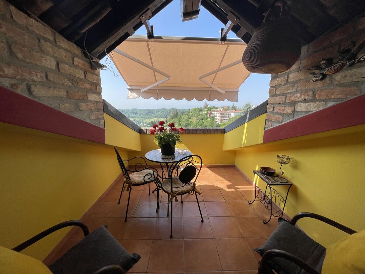 Il Ghiro – Appartement mansardé rénové à Asti - Photo 14