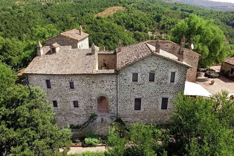 Ottodenari, ancien monastère avec piscine en Ombrie - Photo 1