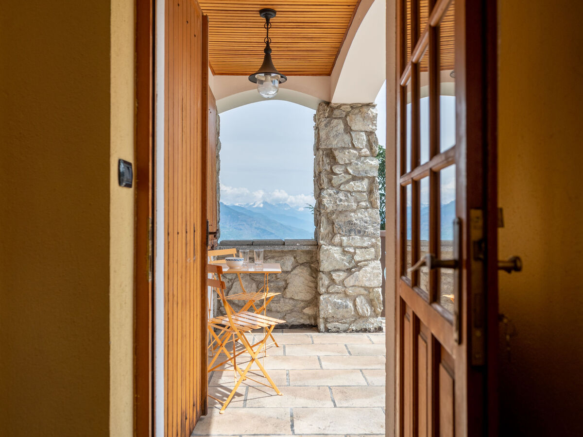 Chalet Hérisson – Sarre, terrasse vue montagne et vallée - Photo 14