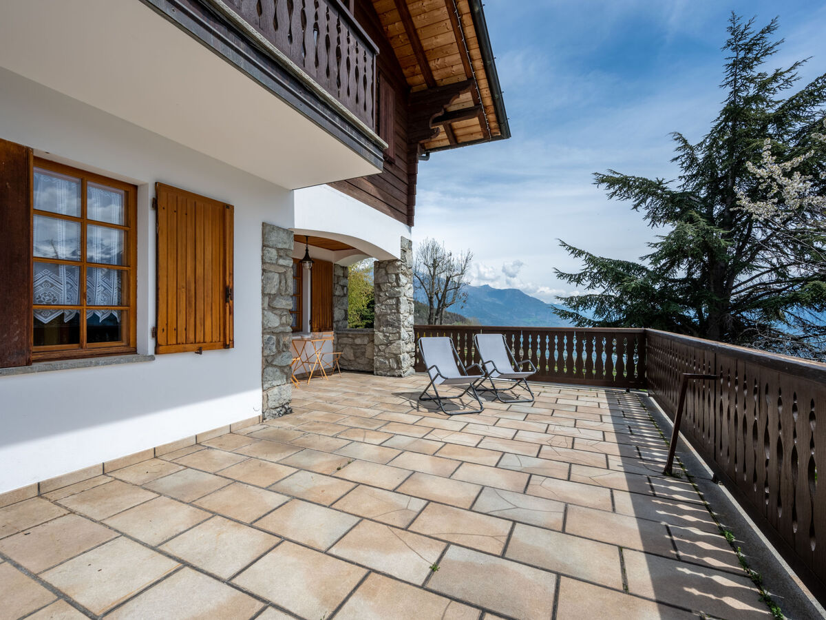 Chalet Hérisson – Sarre, terrasse vue montagne et vallée - Photo 15