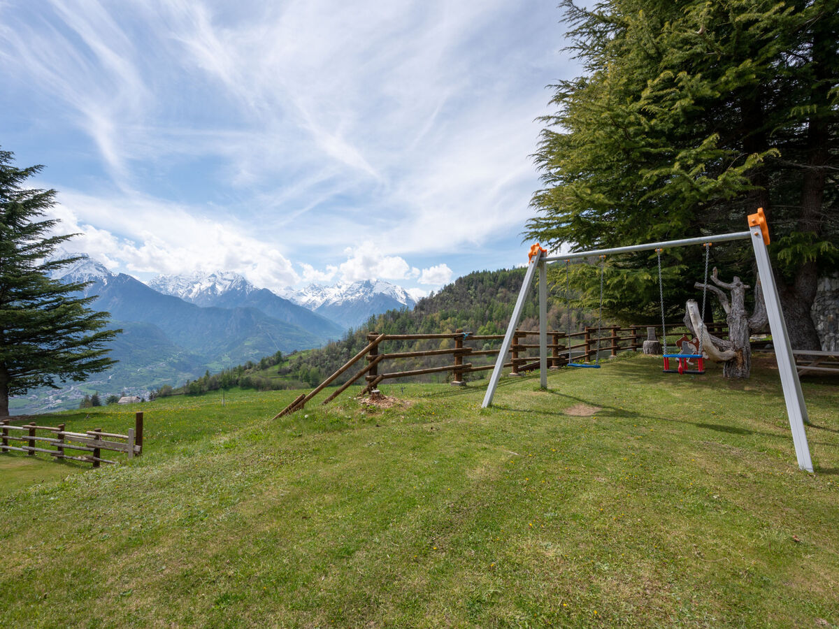 Chalet Hérisson – Sarre, terrasse vue montagne et vallée - Photo 22