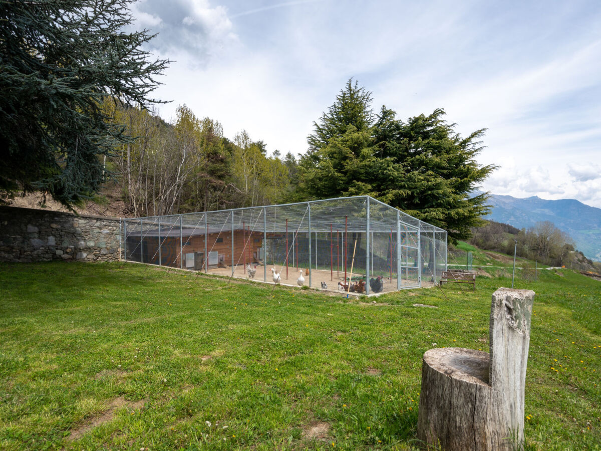 Chalet Hérisson – Sarre, terrasse vue montagne et vallée - Photo 24